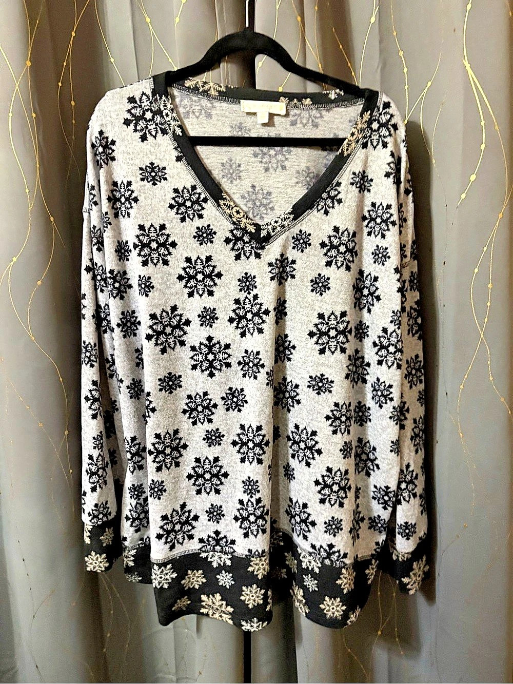 Weekend Floral V-Neck Sweater Size 3X